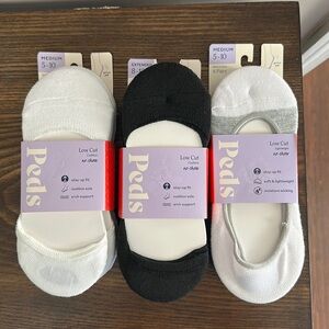 NEW Bundle of 3 Peds Low Cut Socks